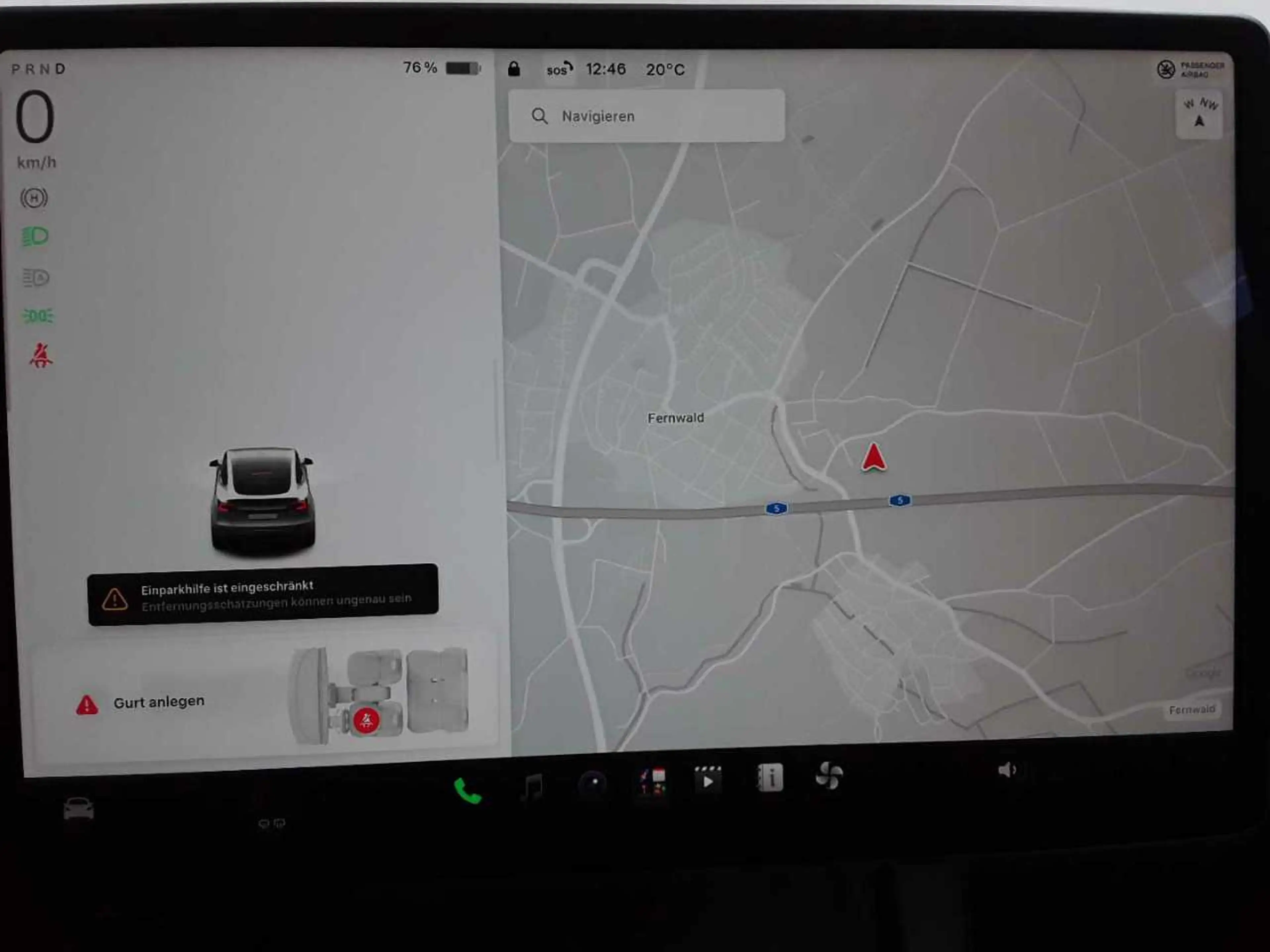 Tesla Model Y Long Range Dual Motor AWD — photo 12