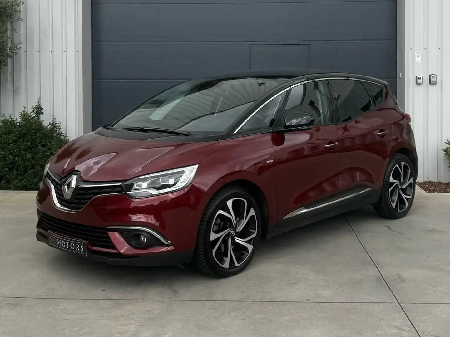Renault Scenic Renault Scenic | Bose Edition| Massage Stoelen Rouge - 1
