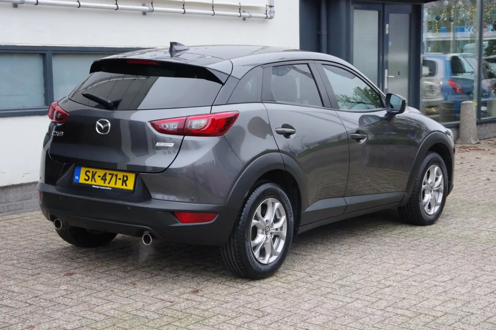 Mazda CX-3 2.0 SkyActiv-G 120 Dynamic Grijs - 2
