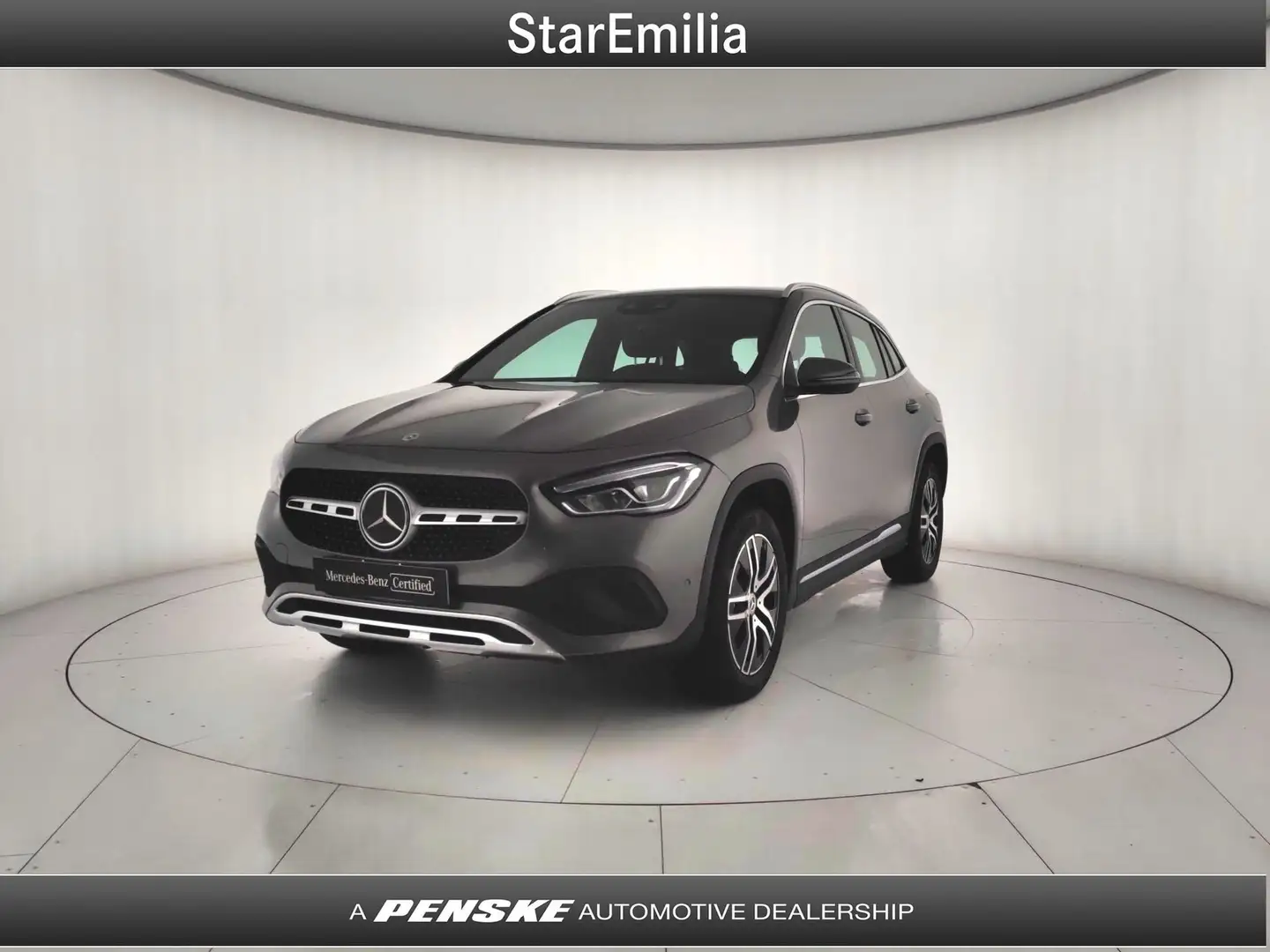 Mercedes-Benz GLA 200 GLA 200 d Automatic 4Matic Sport Plus Grau - 1