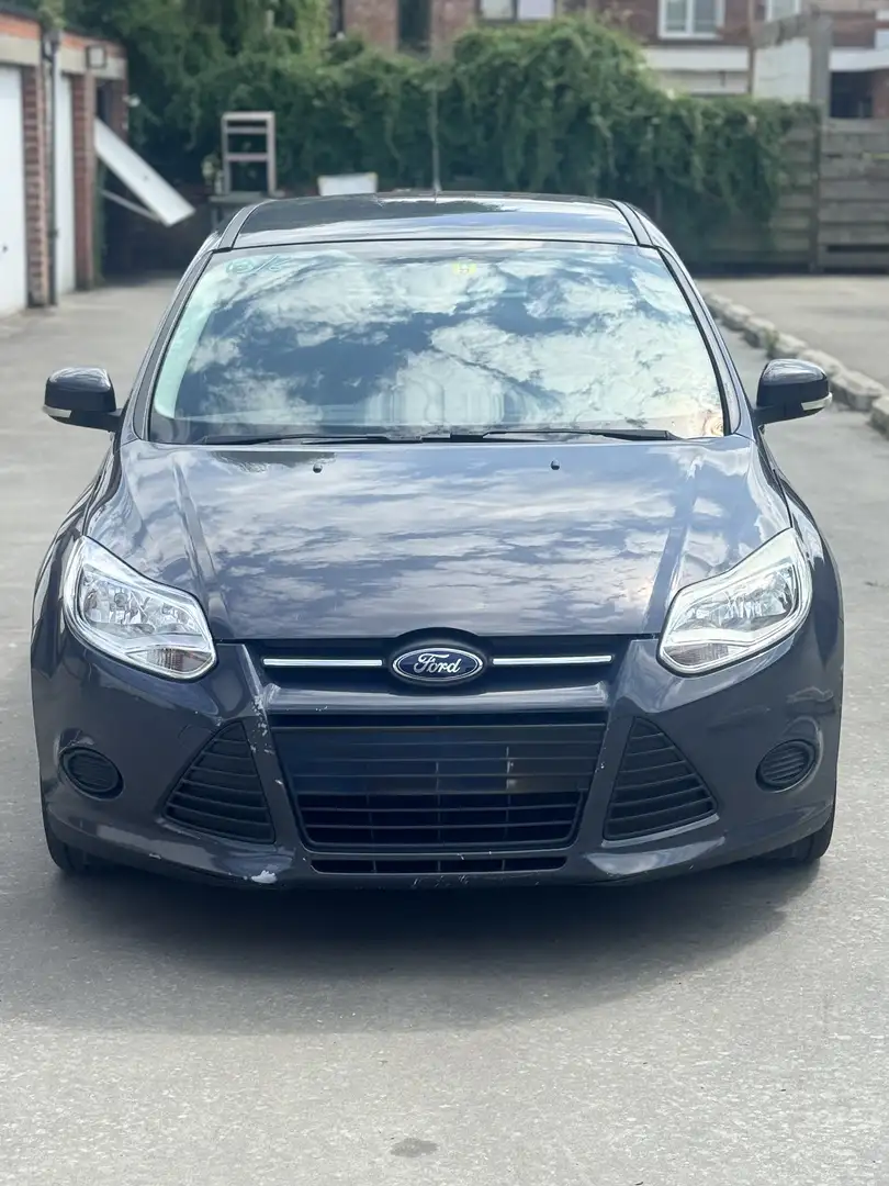 Ford Focus 1.6 TDCi DPF Start-Stopp-System Trend Blauw - 1