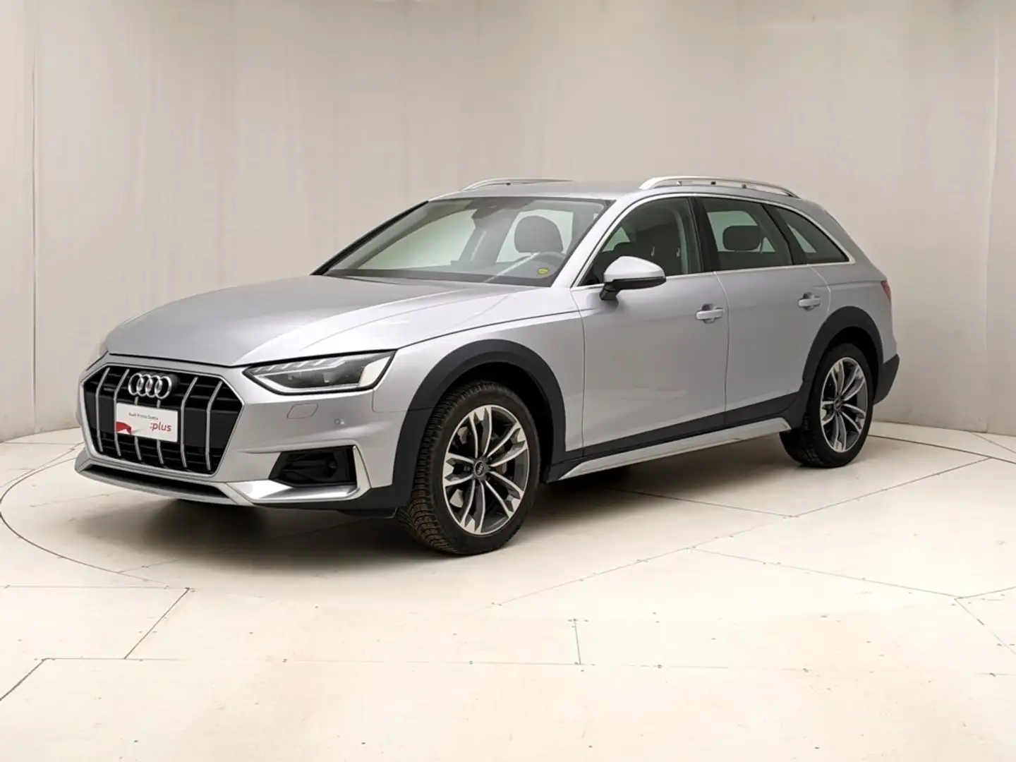 Audi A4 allroad Allroad 40 2.0 tdi mhev Identity Contrast quattro  Argento - 1