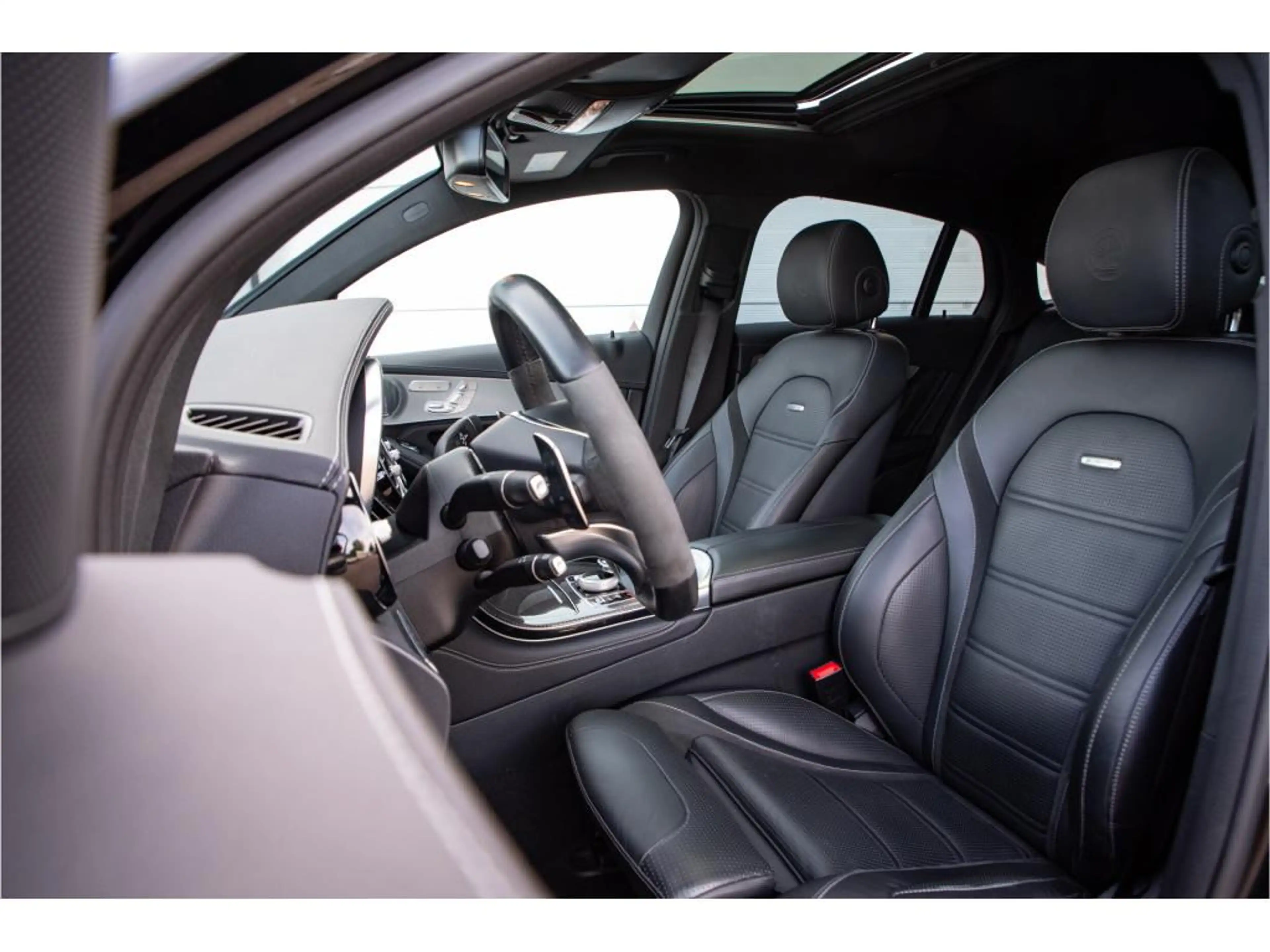 Mercedes-Benz GLC 63 AMG Coupé S 4MATIC+ Mercedes-Benz GLC-klasse Coupé 63 — photo 12