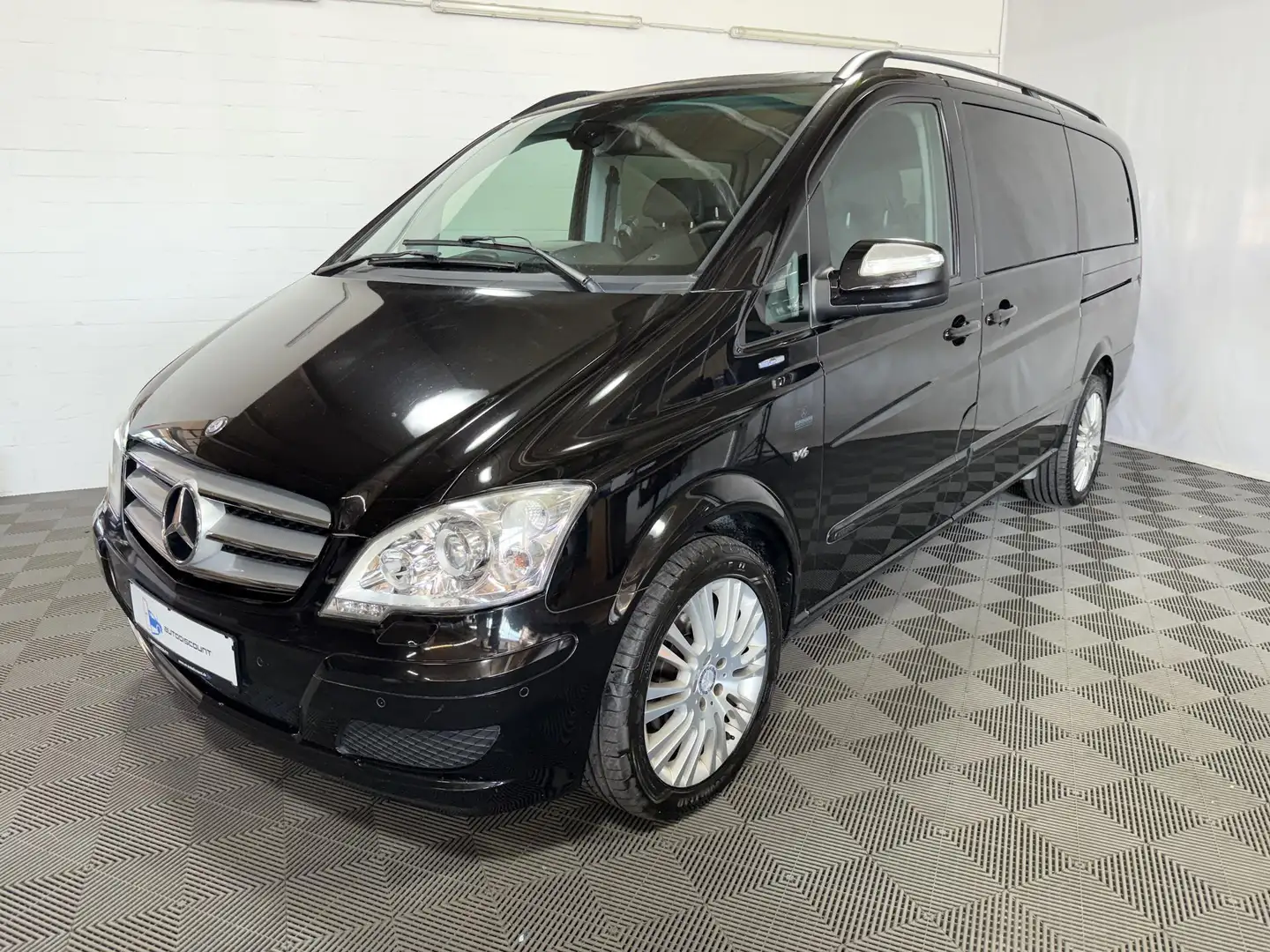 Mercedes-Benz Viano 3.0 CDI Ambiente Ed. lang NAVI AHK 1.HAND 165 k... Fekete - 1