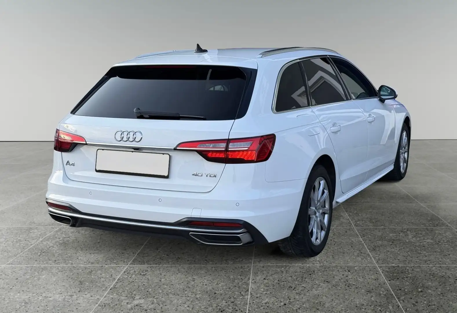 Audi A4 40 TDI Avant S-tronic Weiß - 2