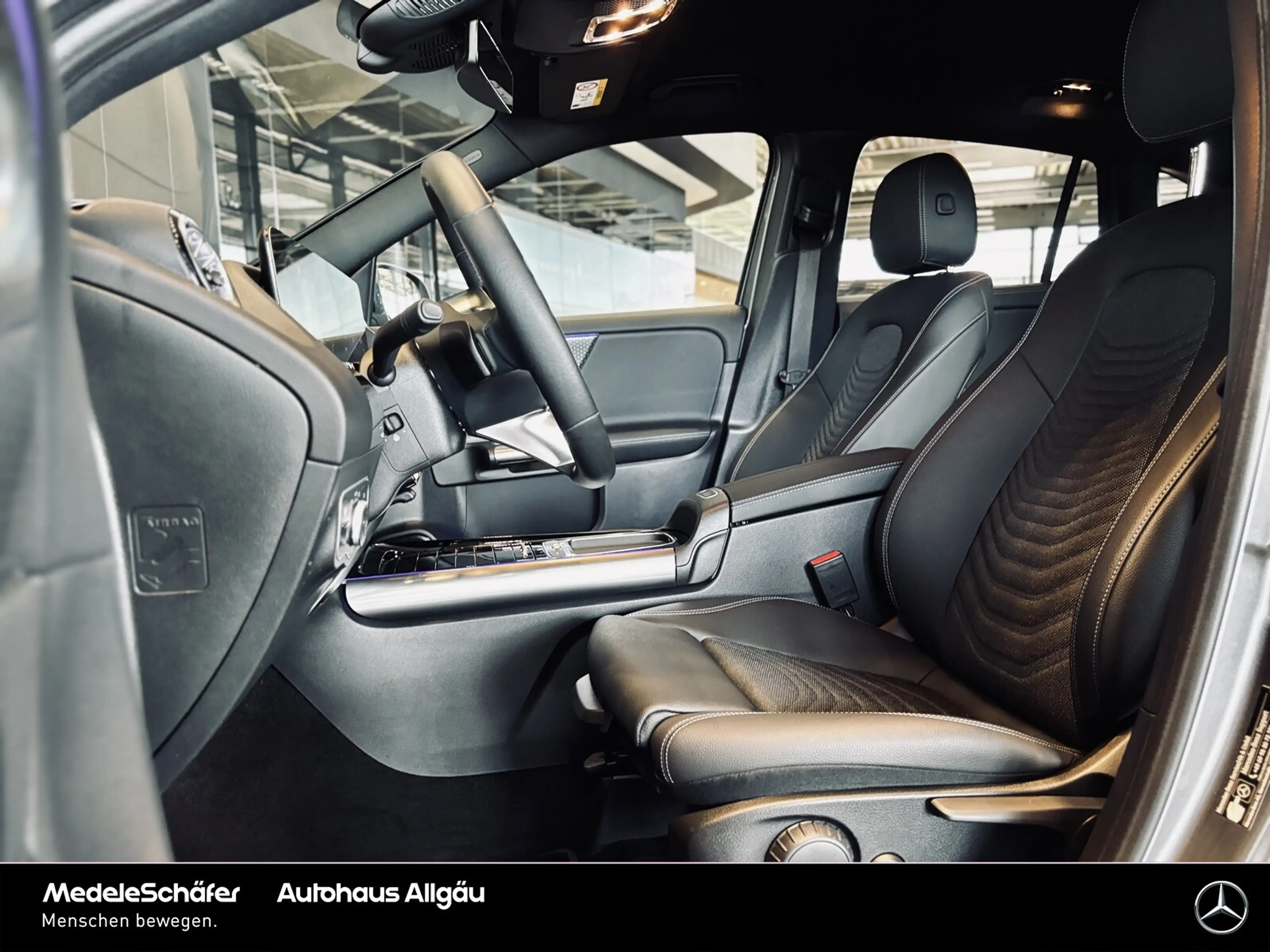 Mercedes-Benz GLA 200 GLA 200 Progressive Night Distro AHK Keyless Amb — photo 4
