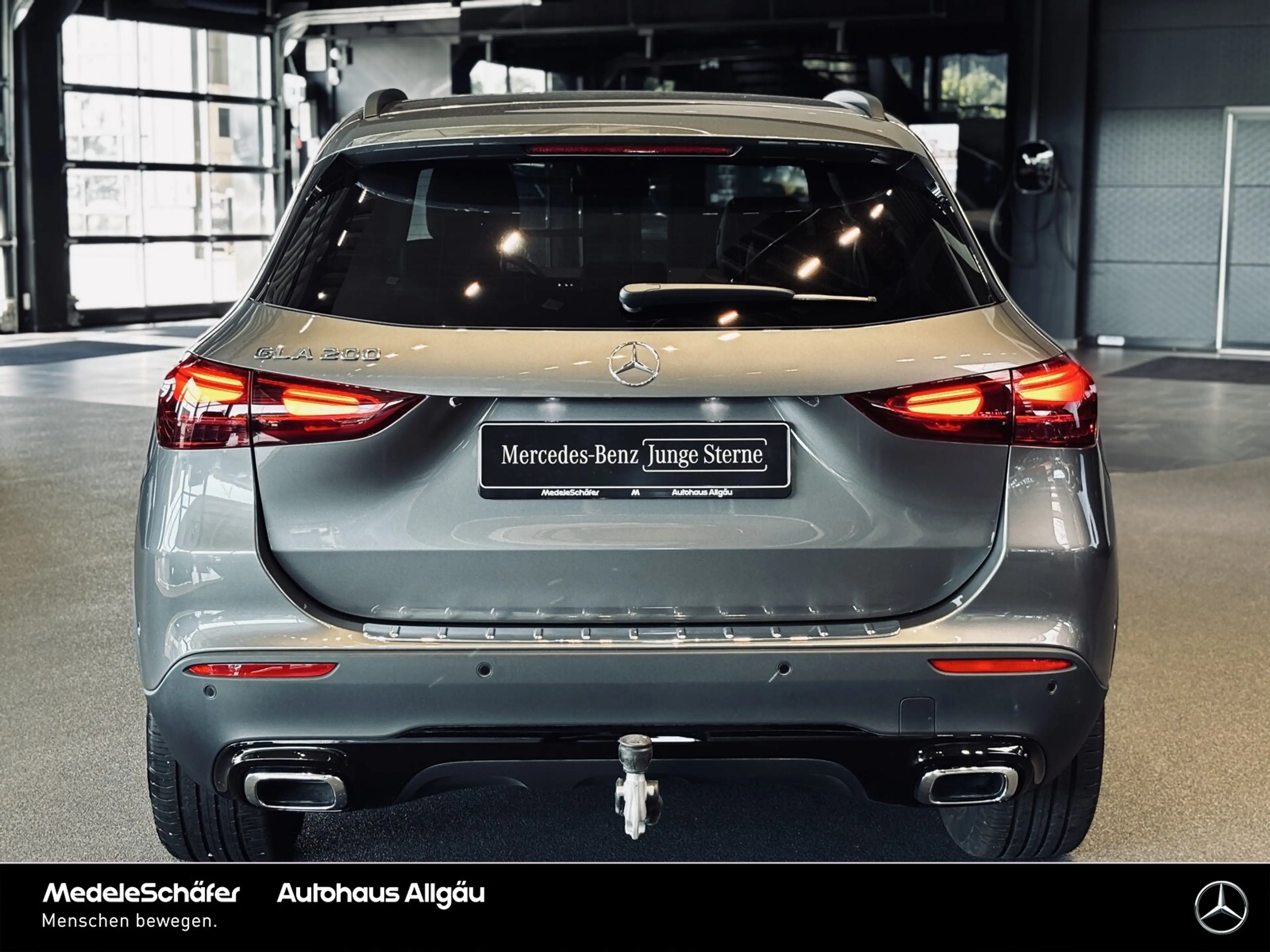 Mercedes-Benz GLA 200 GLA 200 Progressive Night Distro AHK Keyless Amb — photo 10