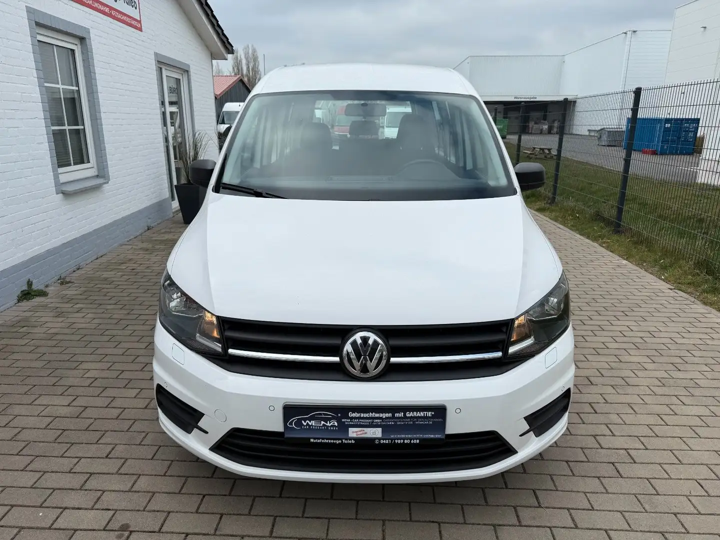 Volkswagen Caddy PKW Conceptline /1HAND/KLIMA/NAVI/TÜVNEU Weiß - 2