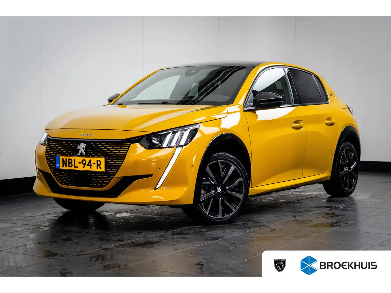 Peugeot e-208