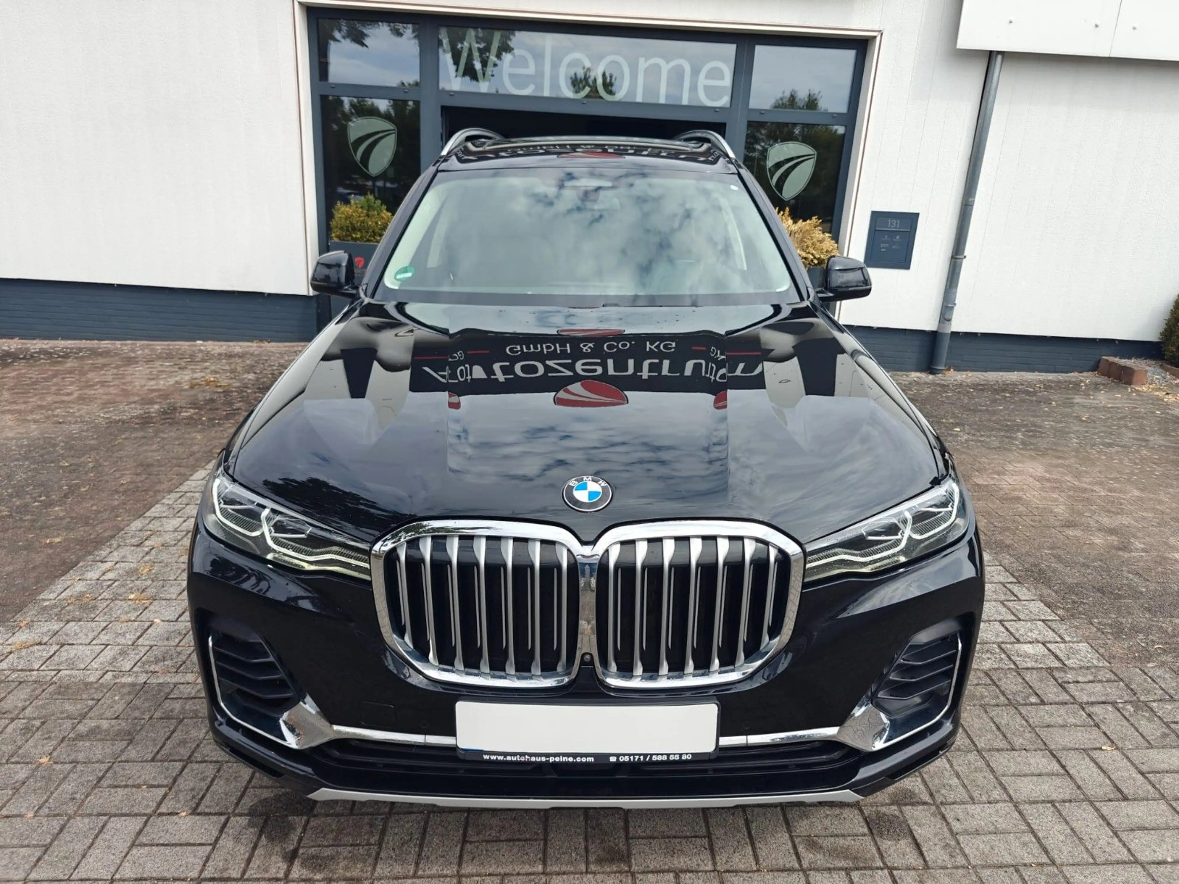 BMW X7 xDrive 30 d Design Pure Excellence — photo 8