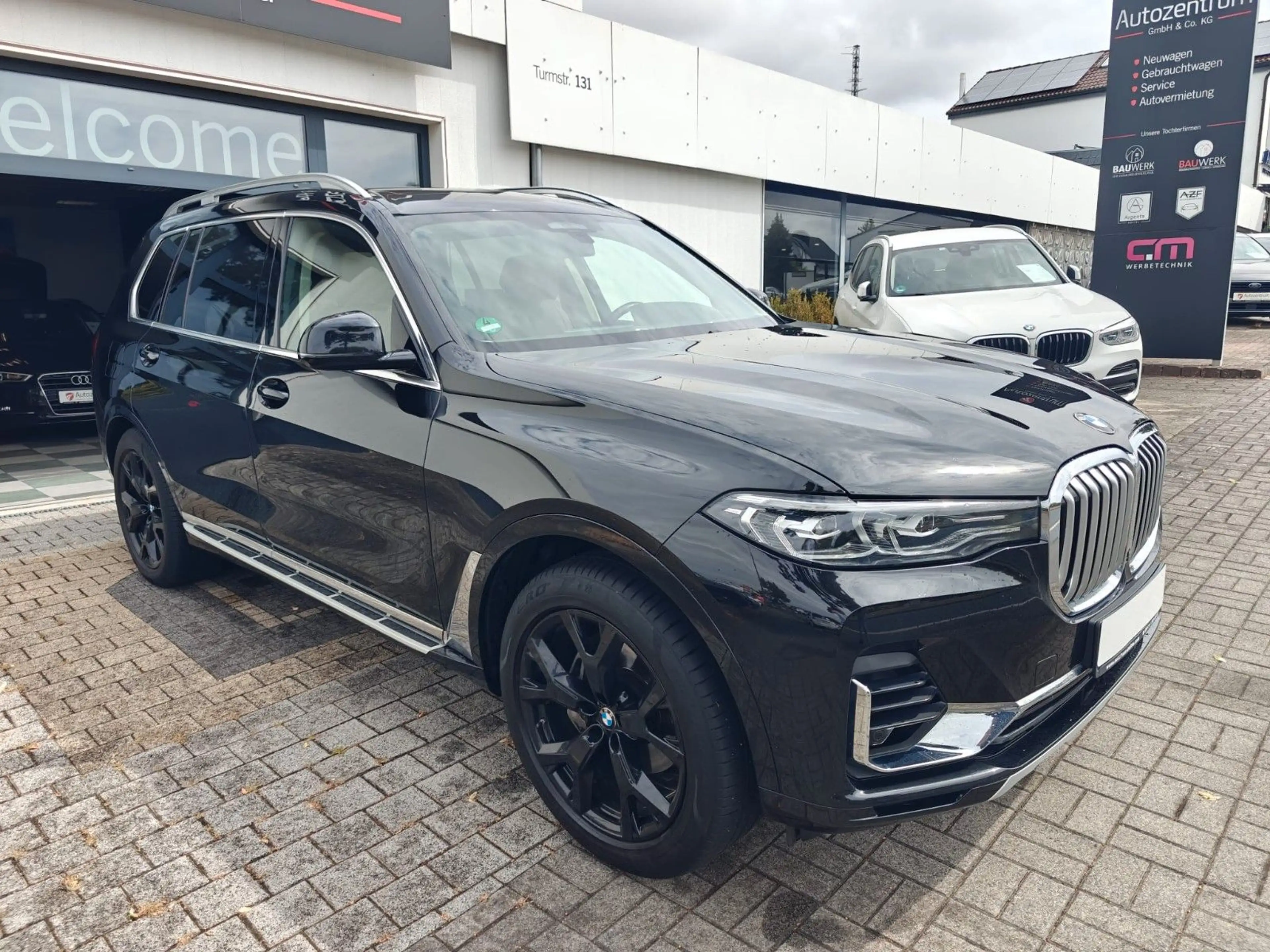 BMW X7 xDrive 30 d Design Pure Excellence — photo 3