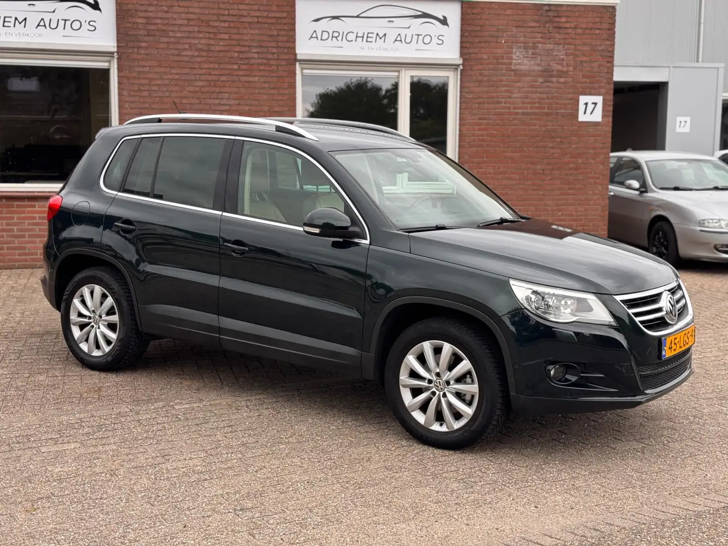 Volkswagen Tiguan 2.0 TSI Sport&Style 4Motion Vert - 2