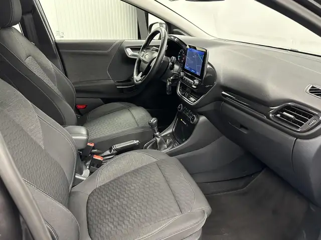 Ford Puma view 11