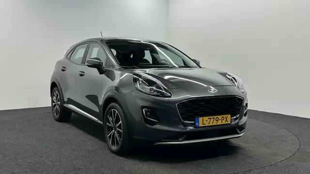 Ford Puma view 3