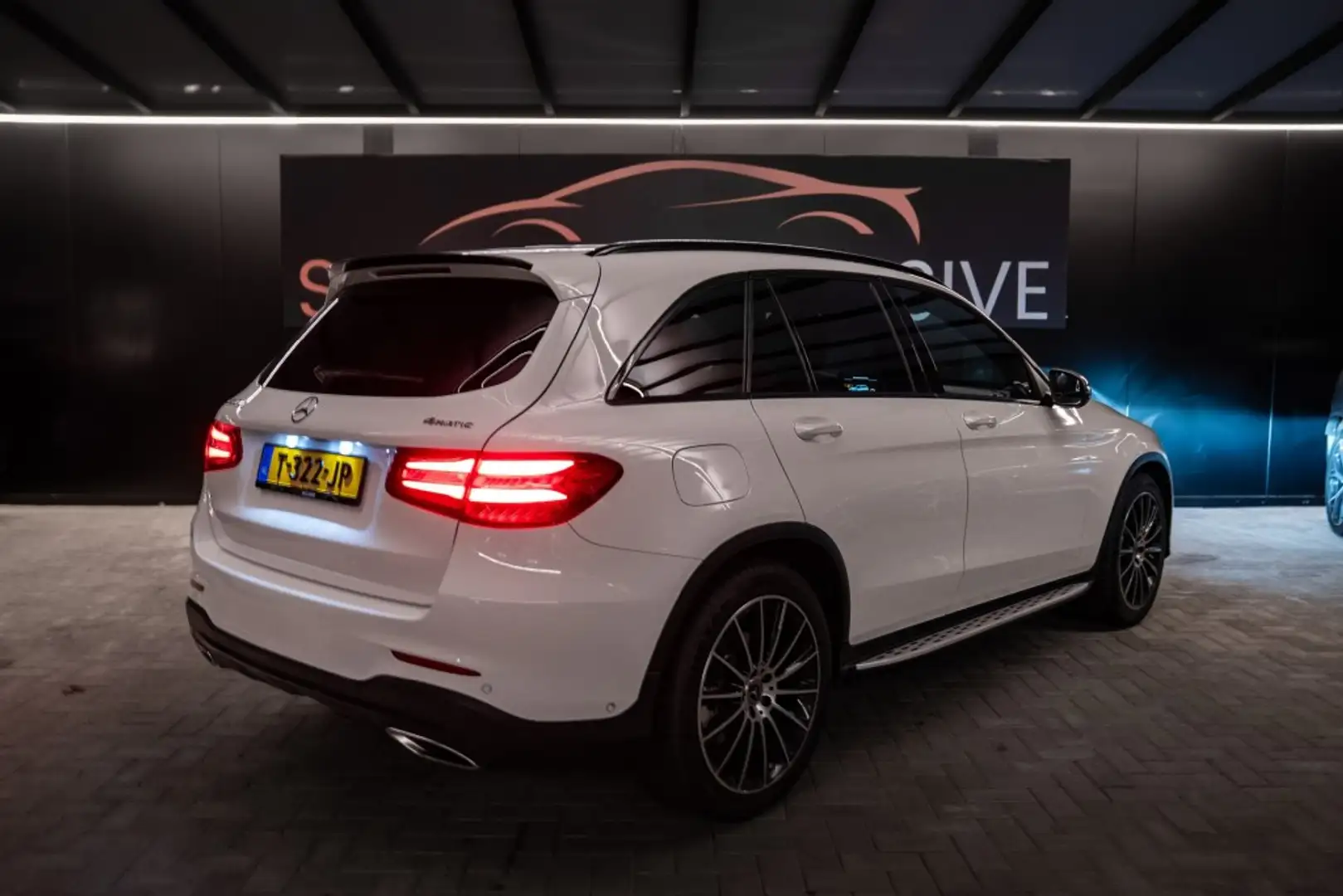 Mercedes-Benz 4MATIC, burmester, Lane assist, Stoelverw, Blanc - 2