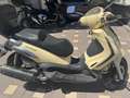 Piaggio Beverly 400 tourer Beige - thumbnail 3