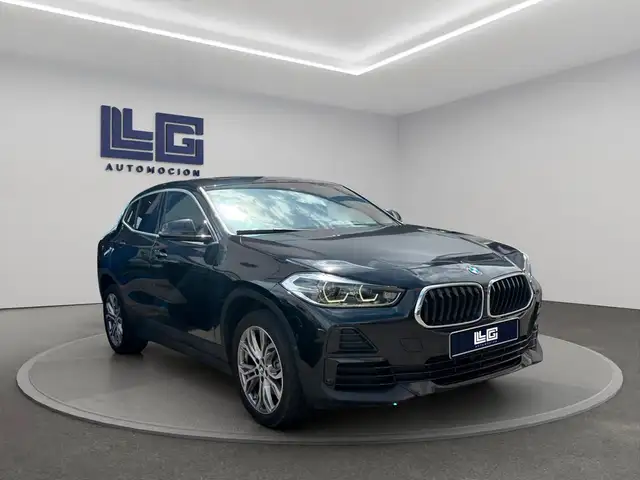 BMW X2 view 3