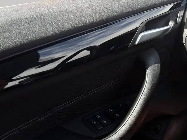BMW X2 view 12