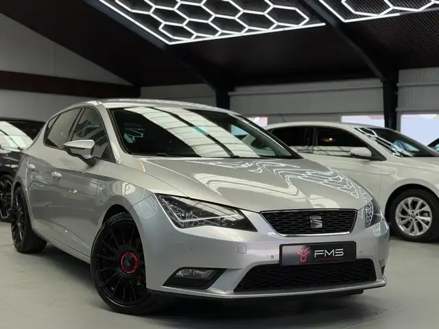 SEAT Leon 1.4 TSI FR Sport CarPlay Camera