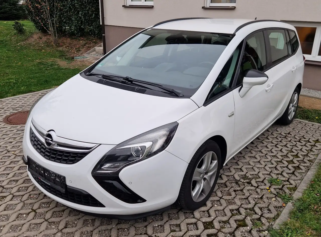 Opel Zafira Tourer