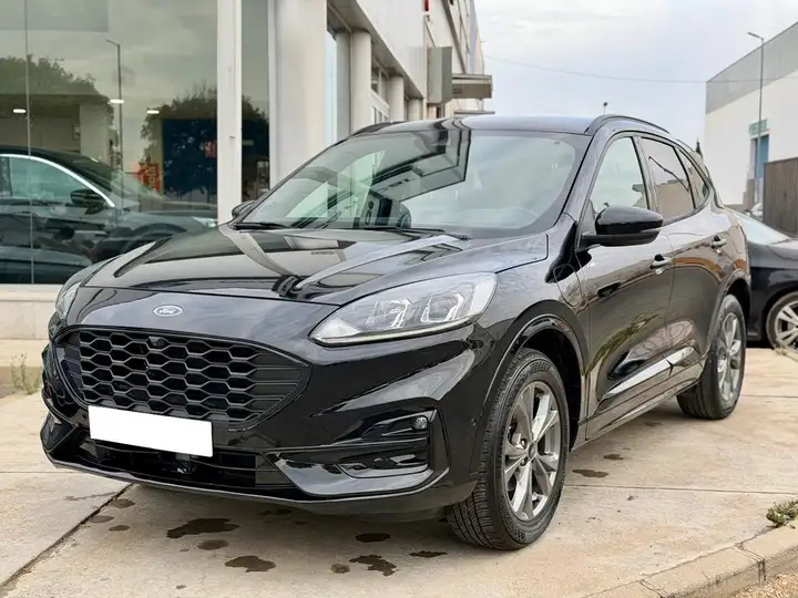 Ford Kuga 2023, foto 4