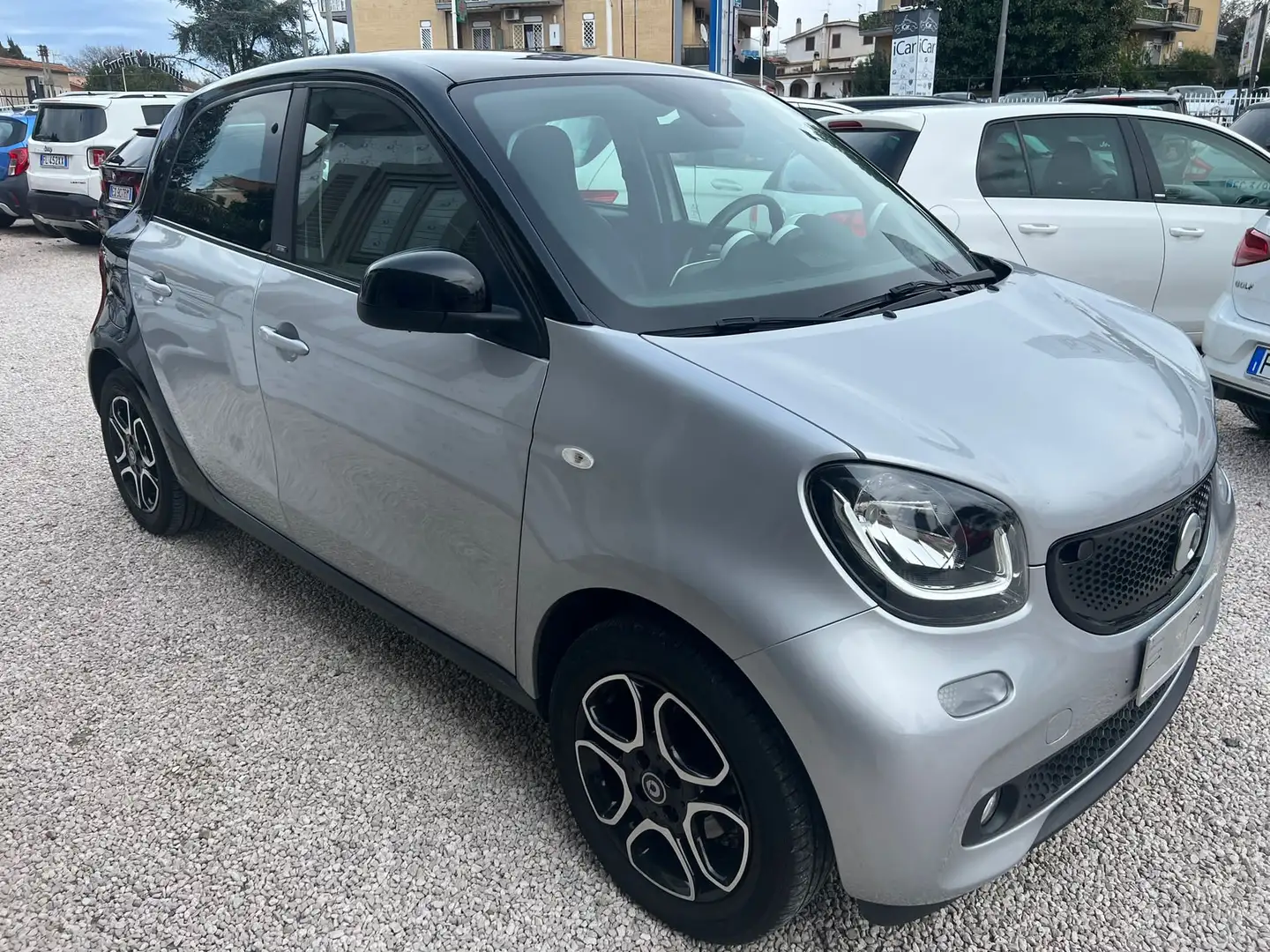 smart forFour 0.9 t Prime 90cv Argento - 1