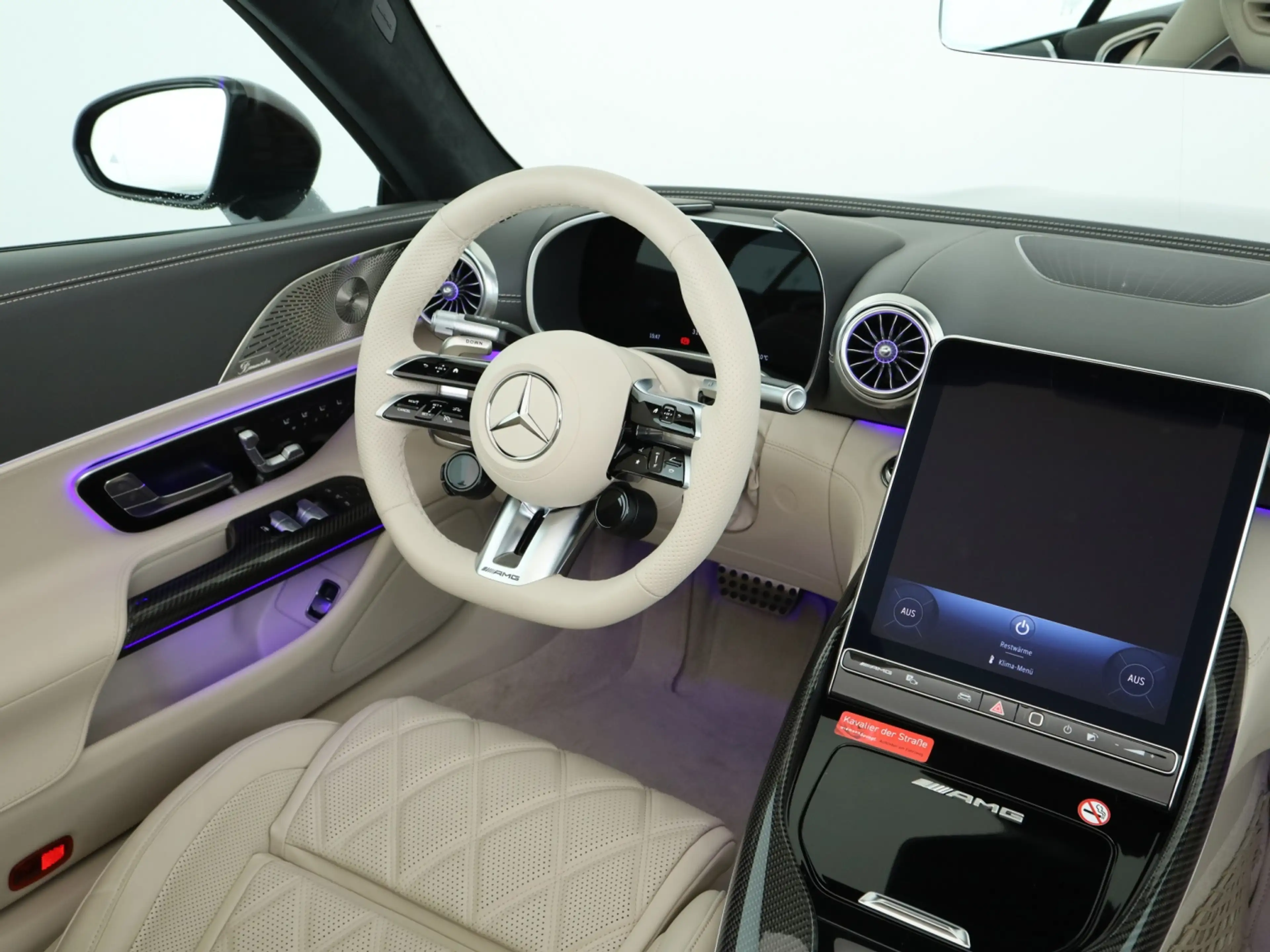 Mercedes-Benz SL 63 AMG AMG SL 63 4MATIC+ 360 ACC AUT Bel.Sitz DynLicht — photo 10