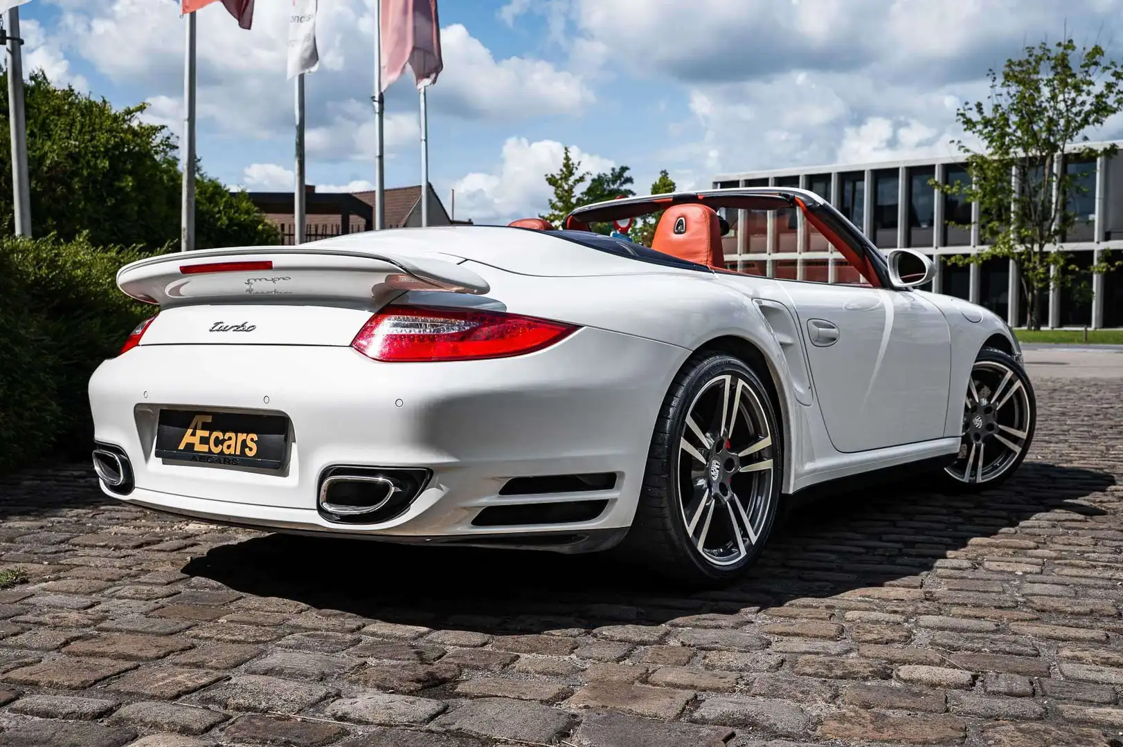 Porsche 997 .2 911 TURBO CABRIOLET / PDK / PASM / BELGIAN CAR Blanc - 2