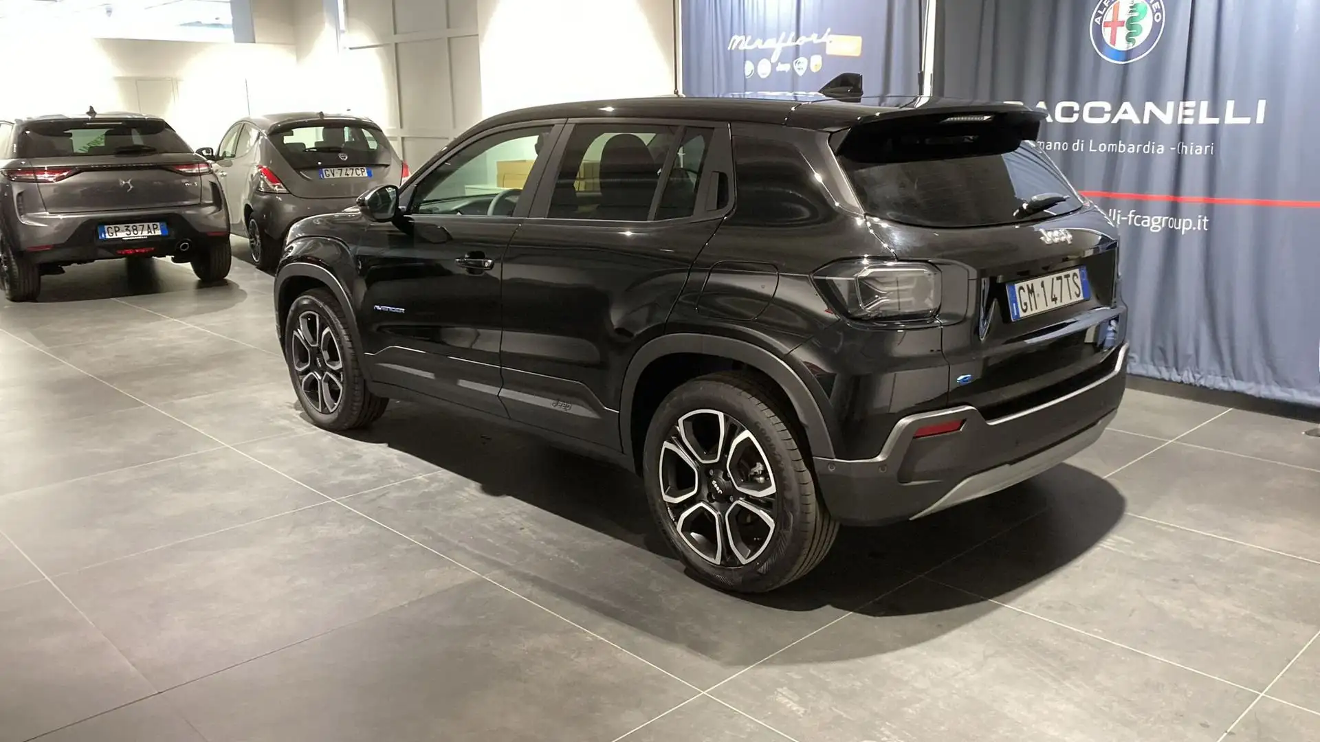 Jeep Avenger BEV 1st Edition Noir - 2