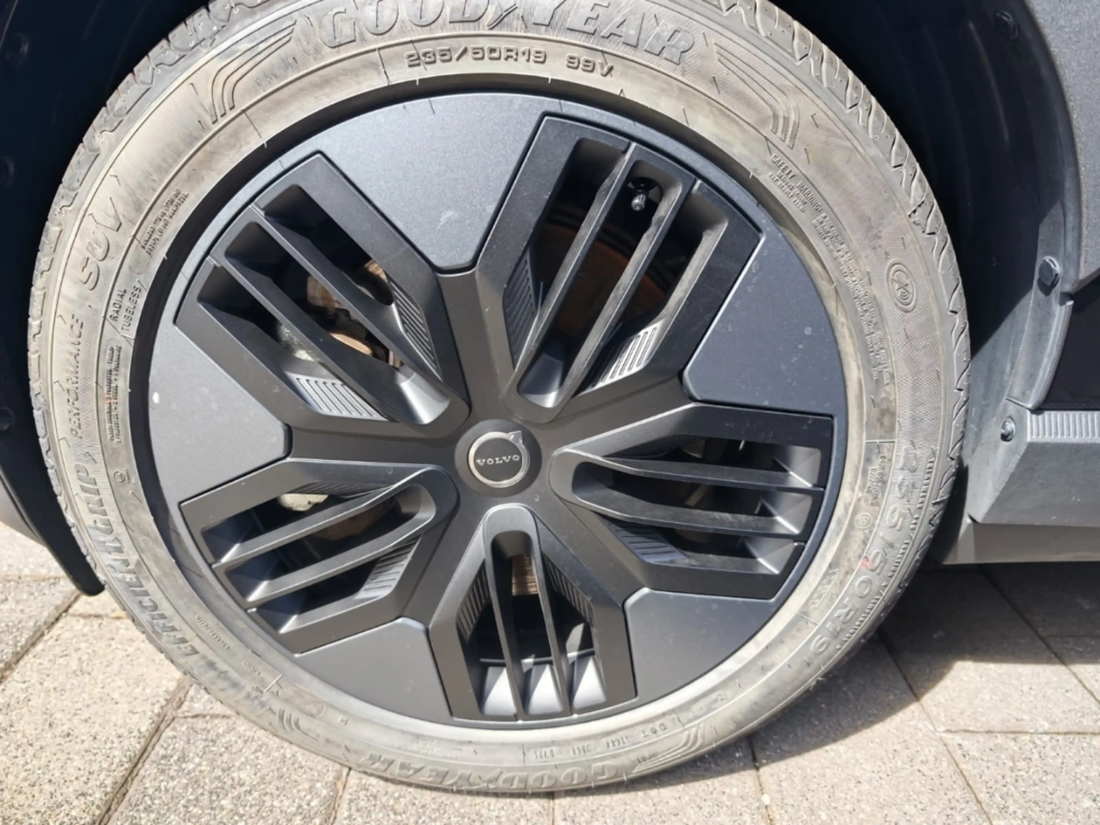 Volvo EX30 Twin AWD Ultra Cross Country 360 Pano Memory Sitze — photo 4