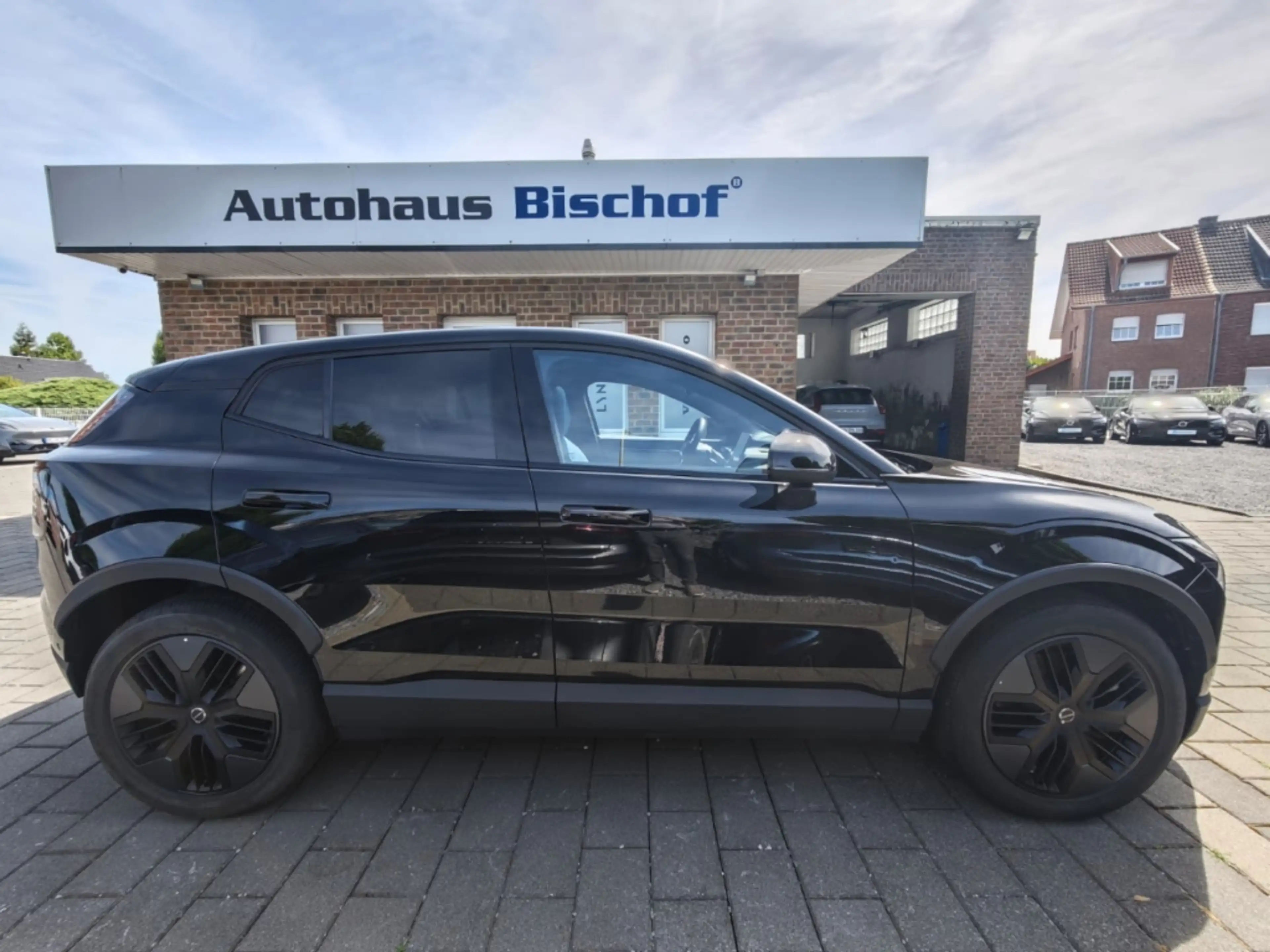 Volvo EX30 Twin AWD Ultra Cross Country 360 Pano Memory Sitze — photo 9