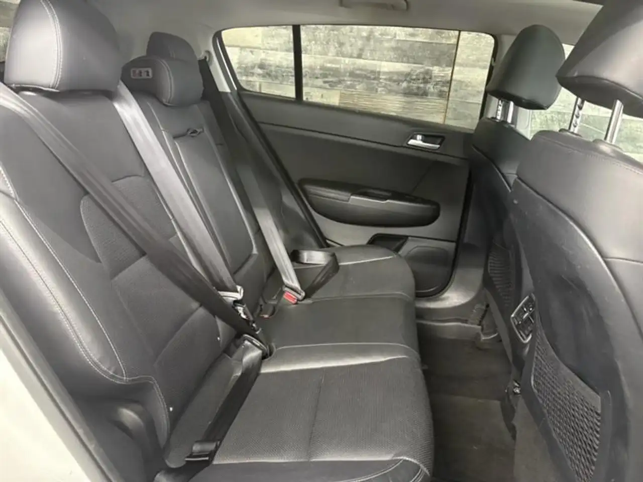 Kia Sportage снимка Kia Sportage