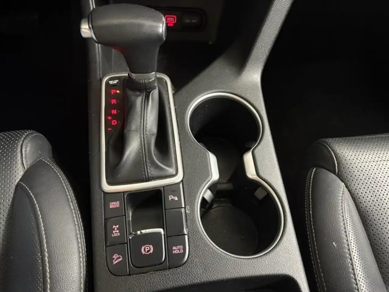 Kia Sportage снимка Kia Sportage
