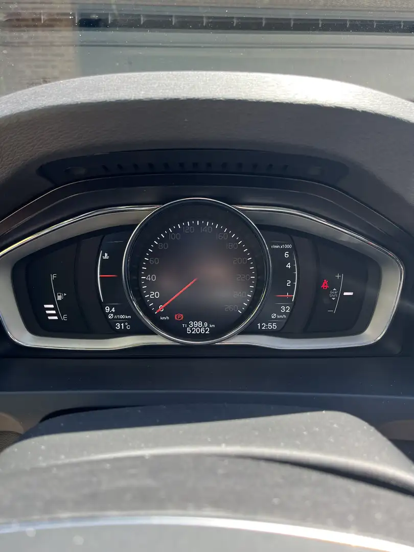 Volvo V60 2.0 T4 Summum - 2