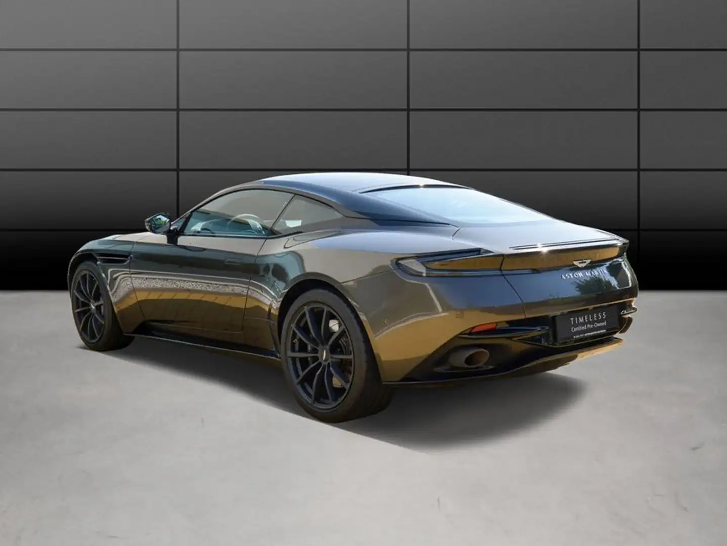 Aston Martin DB11 V8 Coupe Grau - 2