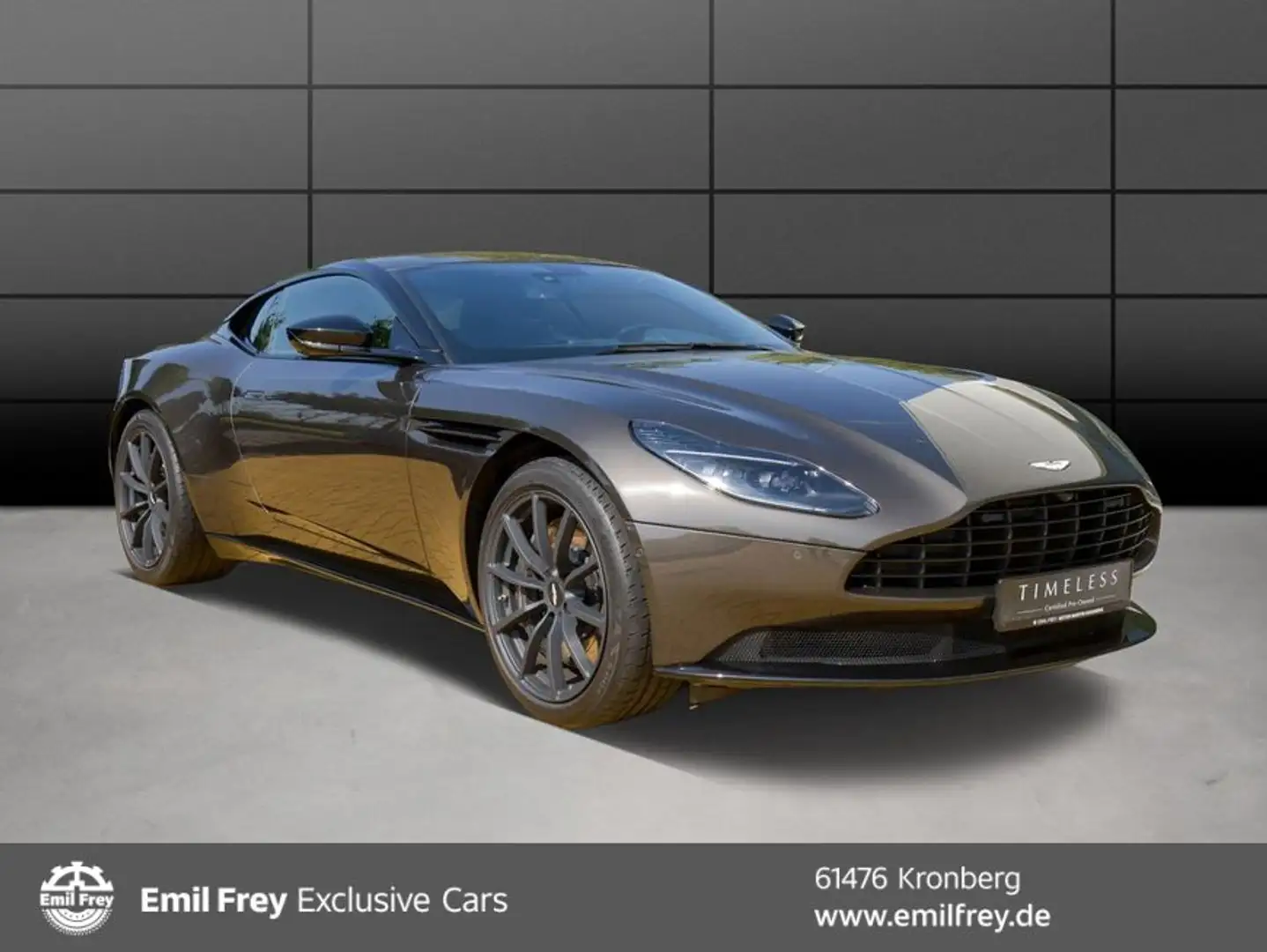 Aston Martin DB11 V8 Coupe Grau - 1