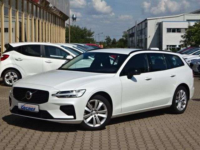 Volvo V60 B4 D 197PS Autm. Plus Dark AHK LED Navi
