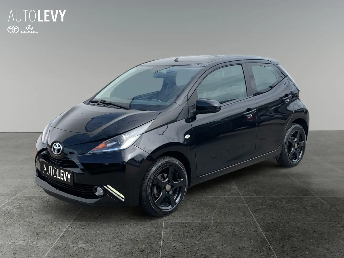 Toyota Aygo 1.0 x-play touch *RFK*Allwetterreifen* Schwarz - 2