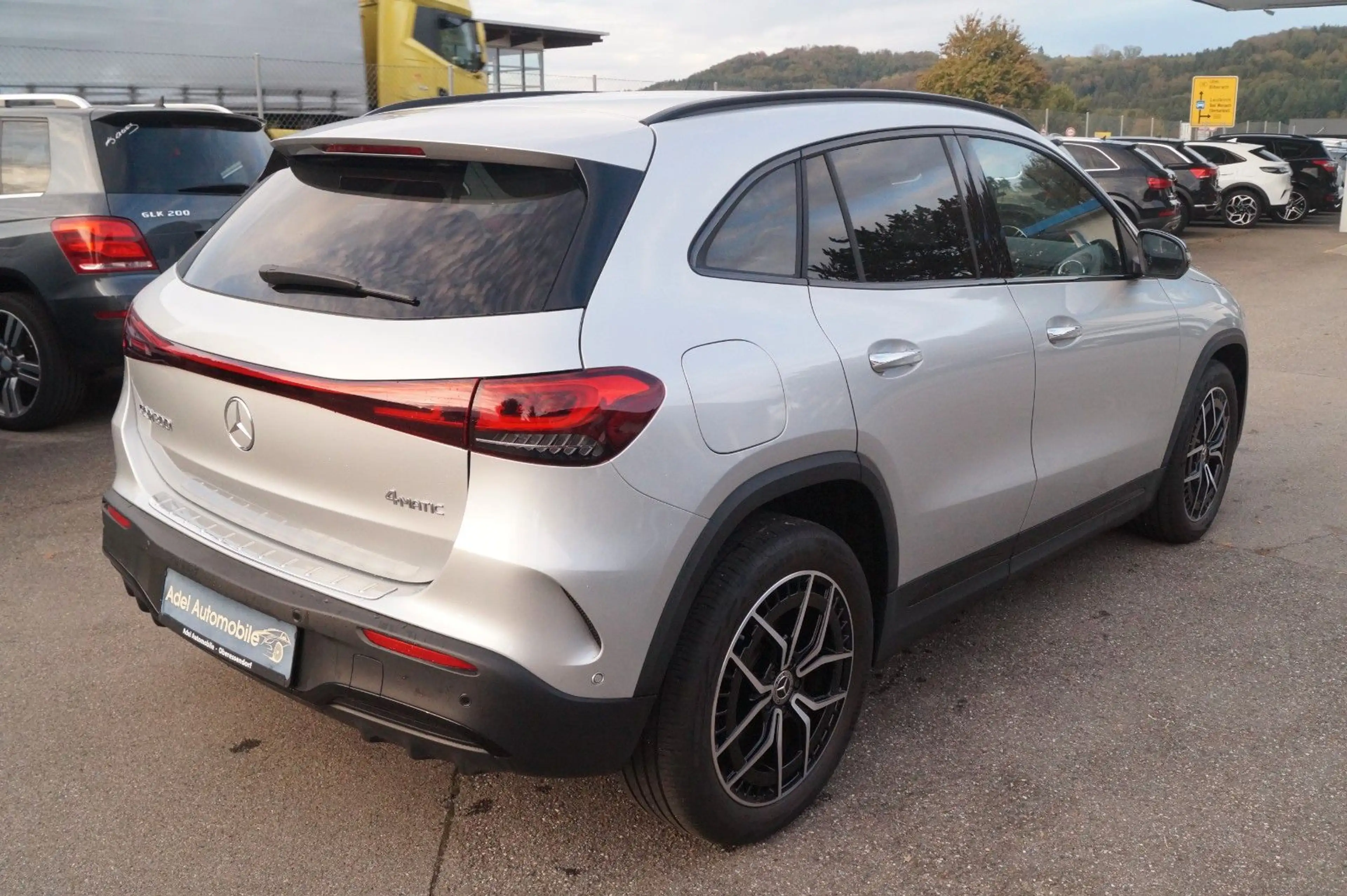 Mercedes-Benz EQA 300 4Matic AMG HUD MBUX BURMESTER — photo 13