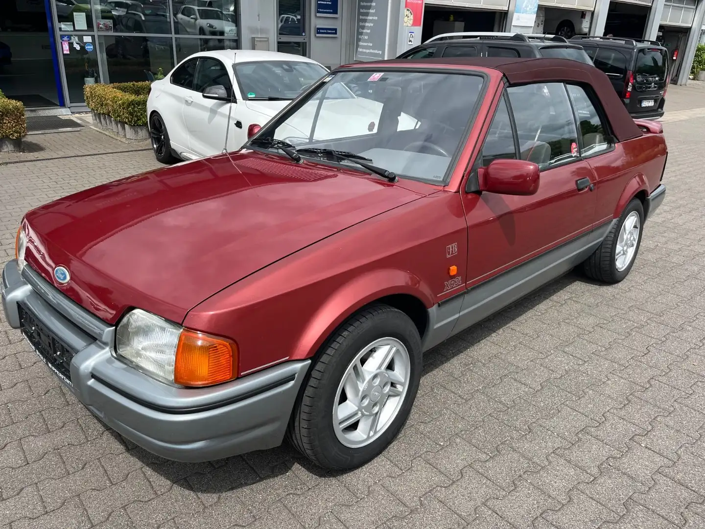 Ford Escort XR3i Cabrio aus 2.Hd. Rot - 1