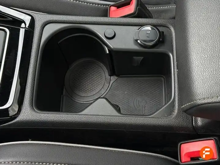Volkswagen Golf 8 R-Line 1.5 TSI 2023, foto 20
