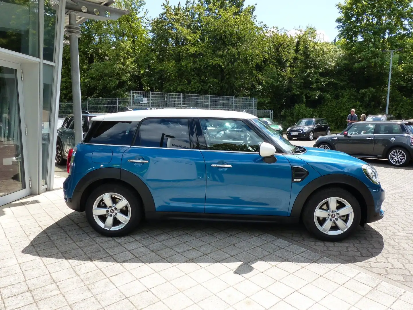 MINI Cooper Countryman Aut., Navi, LED. R.-Kamera uvm Blau - 2