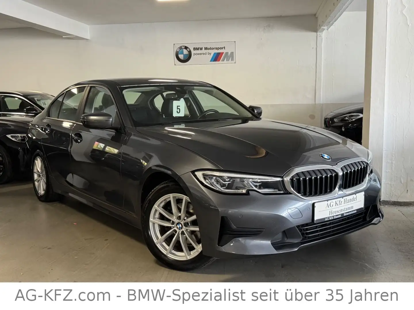 BMW 320 d xDrive Lim/LASER/Leder/CAM/SPUR/ACC/DigTach Gris - 1