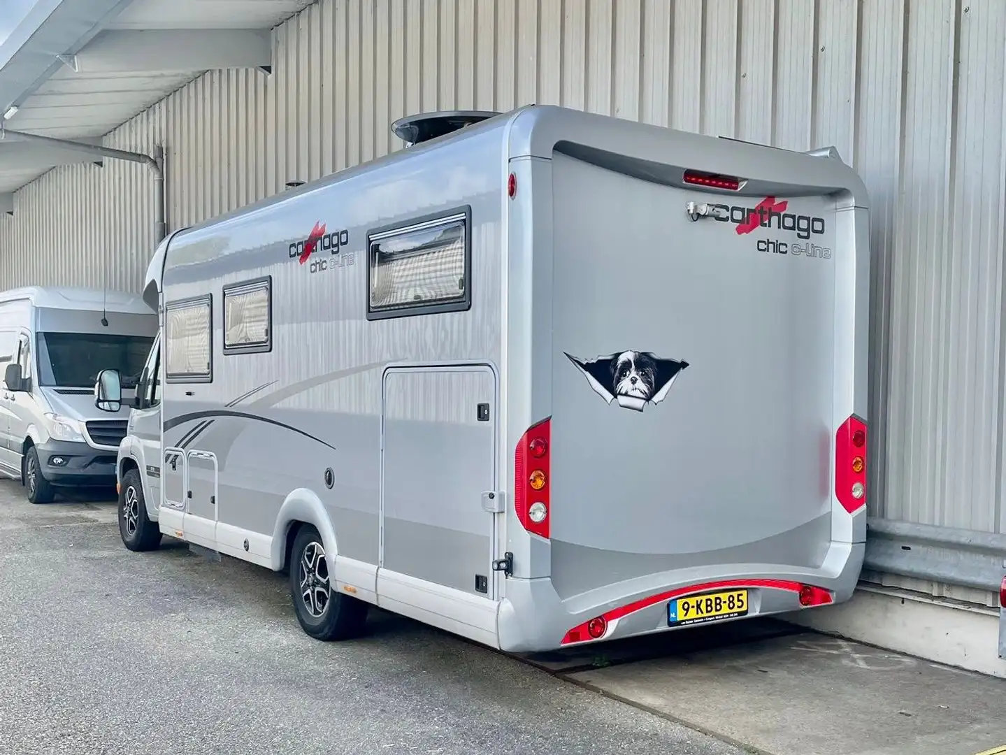 Fiat Ducato Carthago Chic C-line 4.9 Plateado - 2