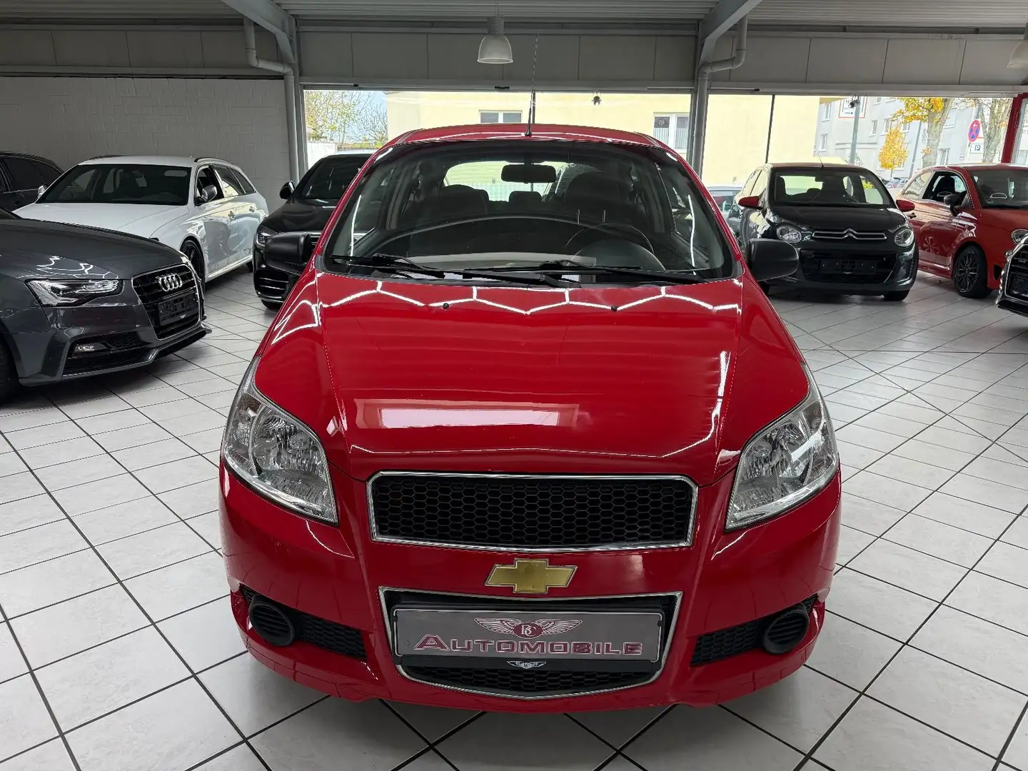 Chevrolet Aveo Schrägheck Basis 90 TSD KM Rot - 1
