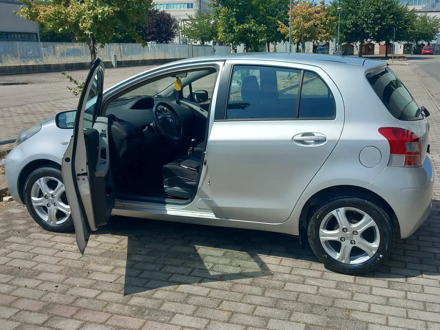 Toyota Yaris TS Grigio - 1
