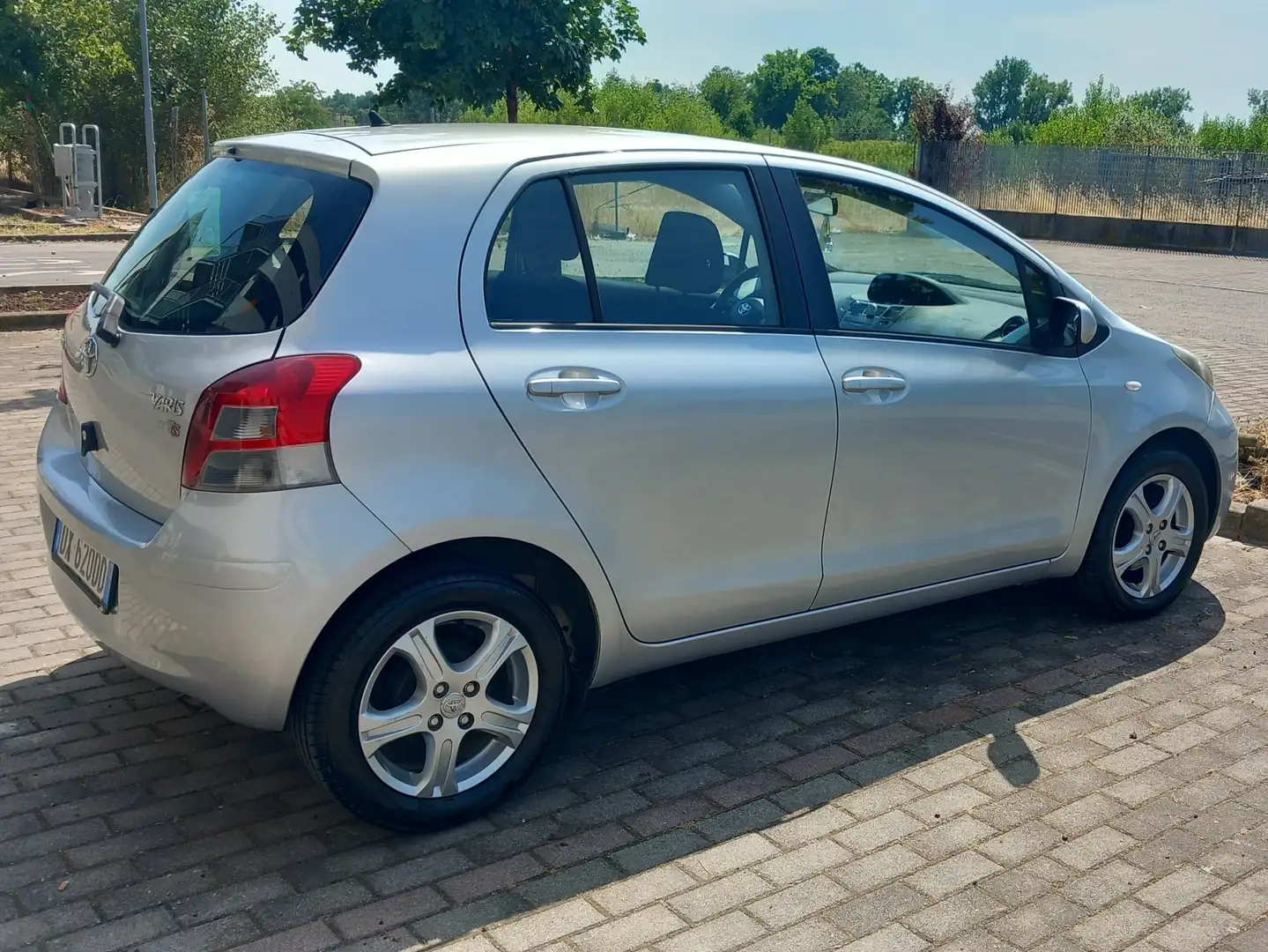 Toyota Yaris TS Grigio - 2