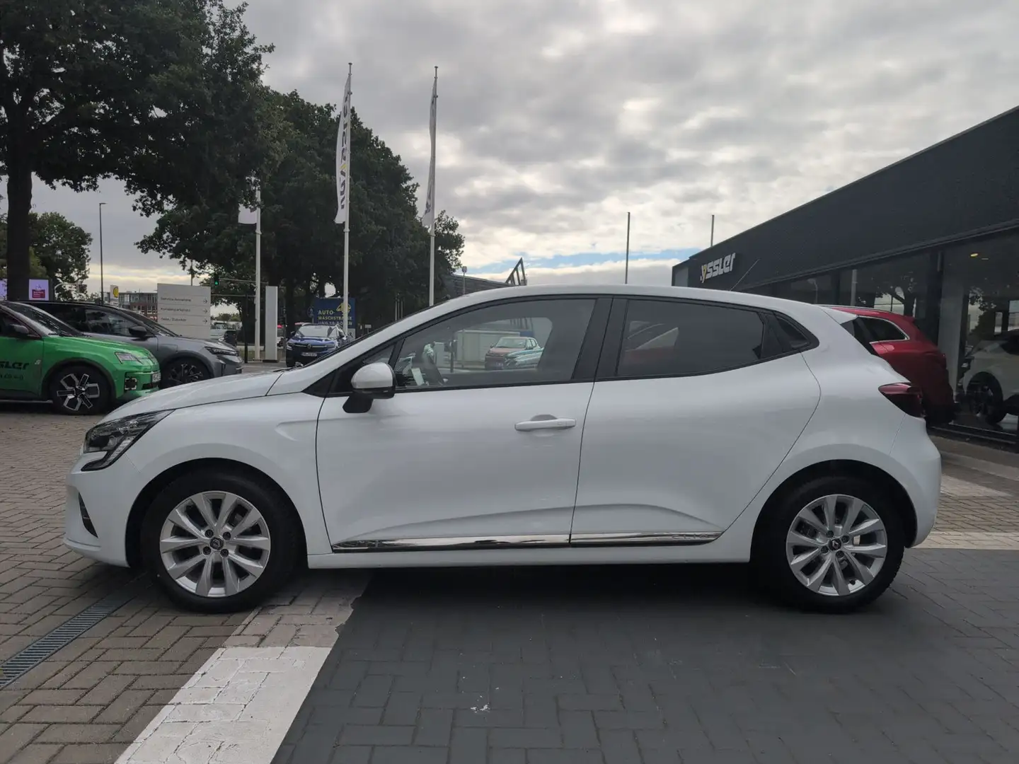 Renault Clio V 1.0 TCe 100 EU6d-T Experience Weiß - 2