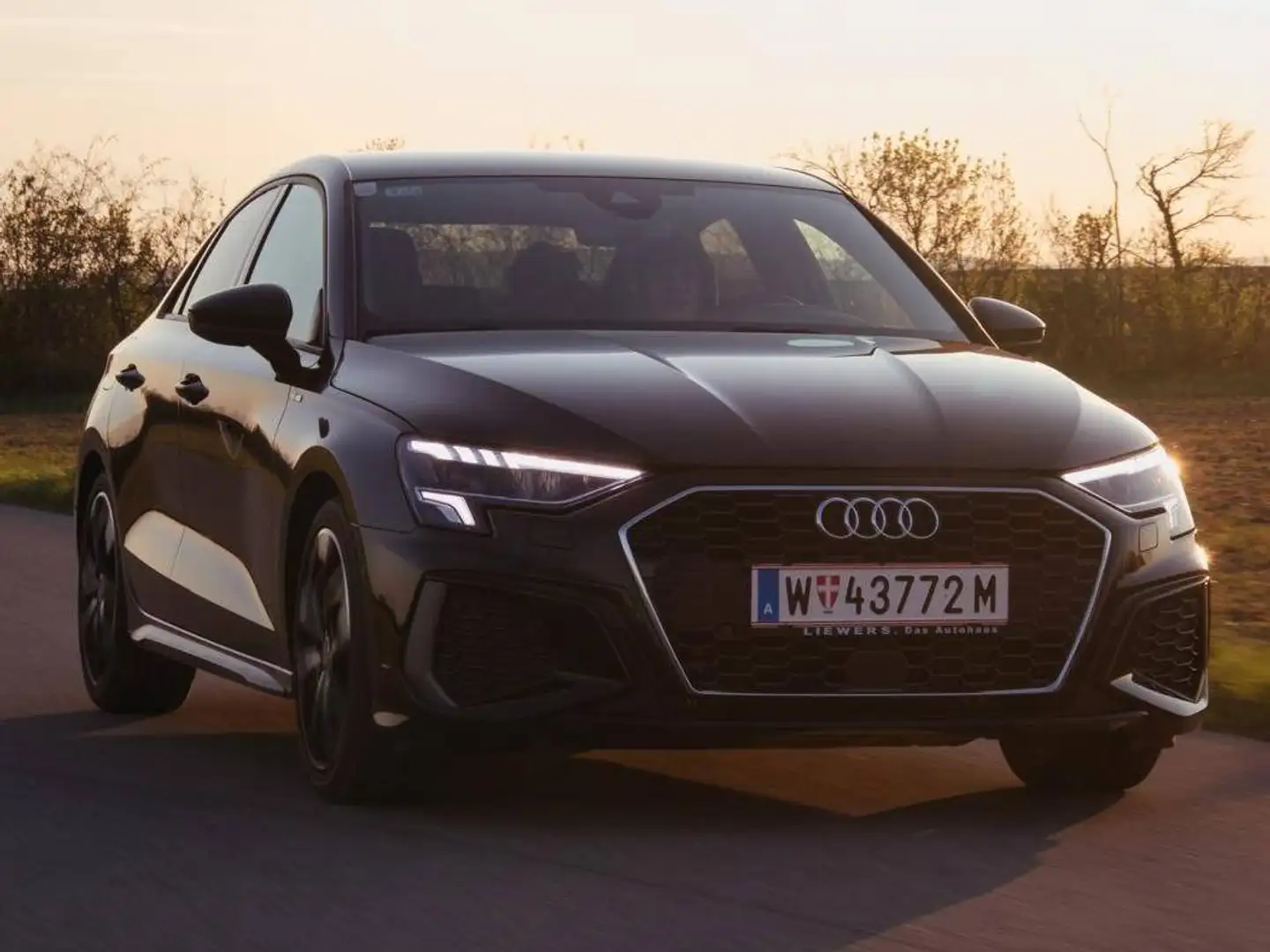Audi A3 A3 SB 35 TDI S-line S-tronic S-line Schwarz - 1