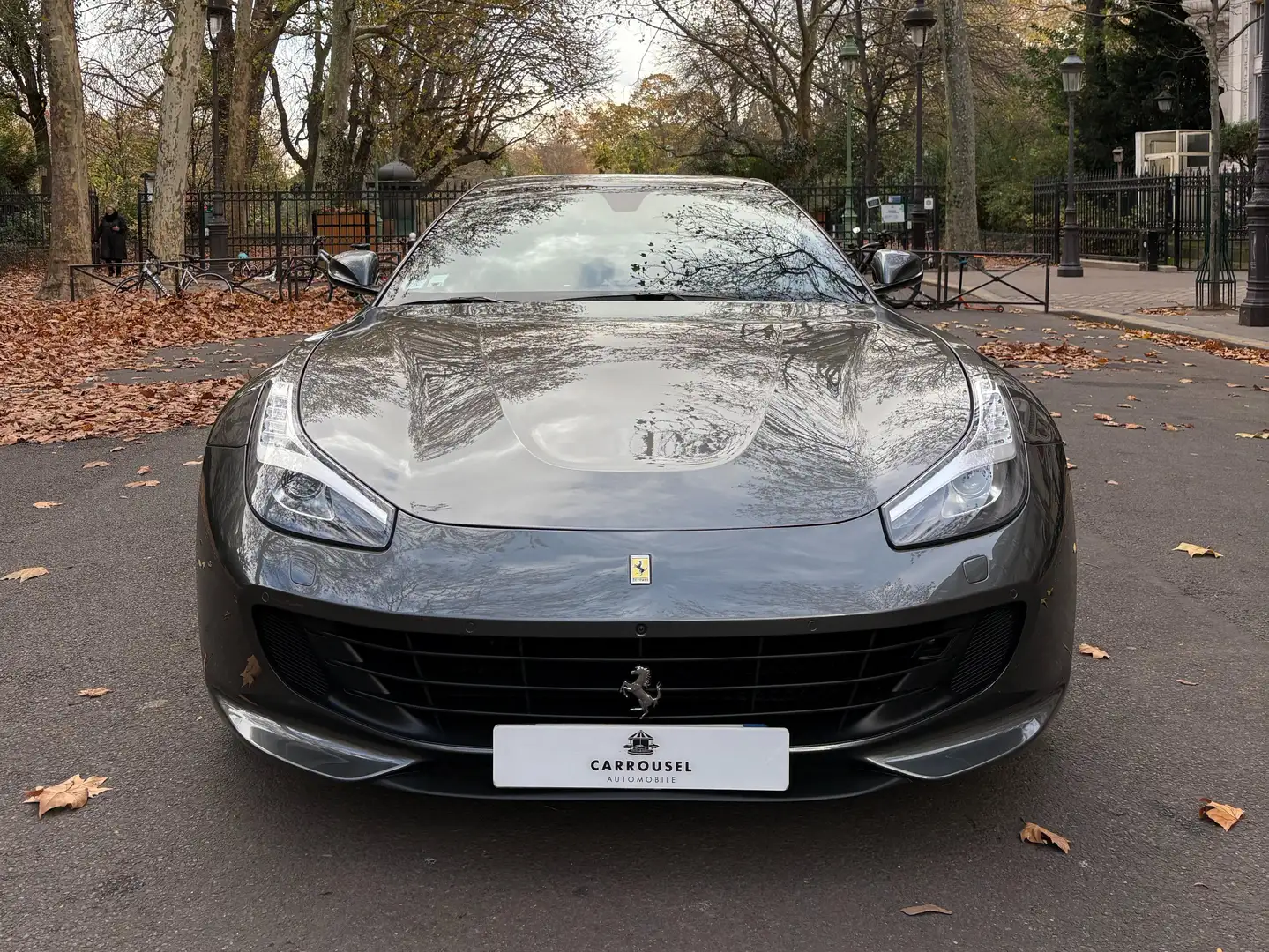 Ferrari GTC4 Lusso GTC4 Lusso V12 6.0 690ch Grijs - 2